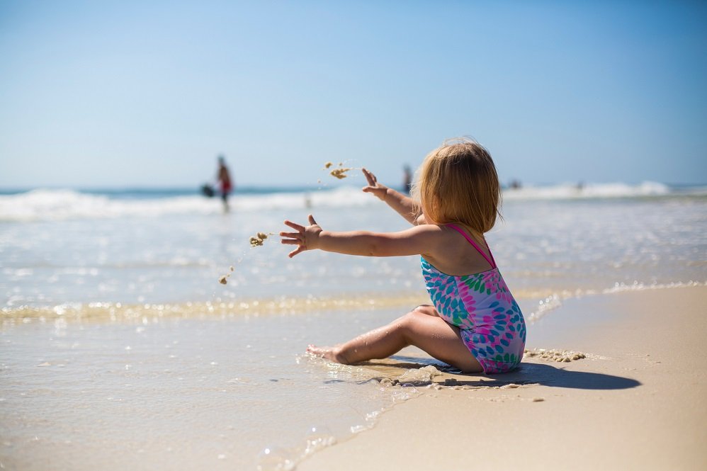 Як правильно “насварити” чужу дитину на пляжі ➤ Prozoro.net.ua