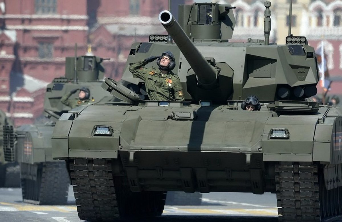 Чому Росія не відправляє на фронт танки Т-14