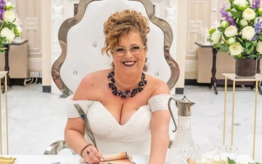 Британка одружилася сама із собою: як відбулося весілля ➤ Prozoro.net.ua