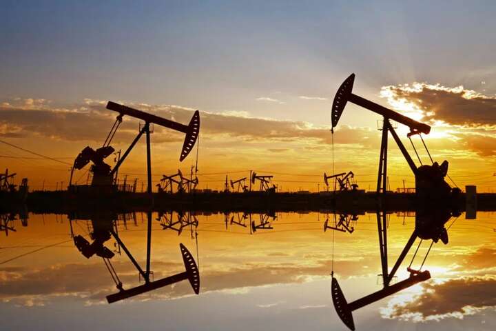Постачання нафти у світі