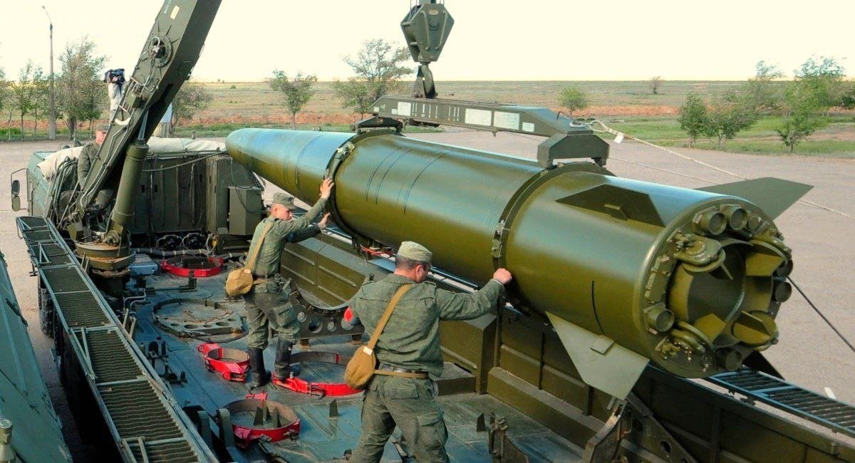 Росія чекає від Ірану балістичні ракети Fateh-110 та Zolfaghar