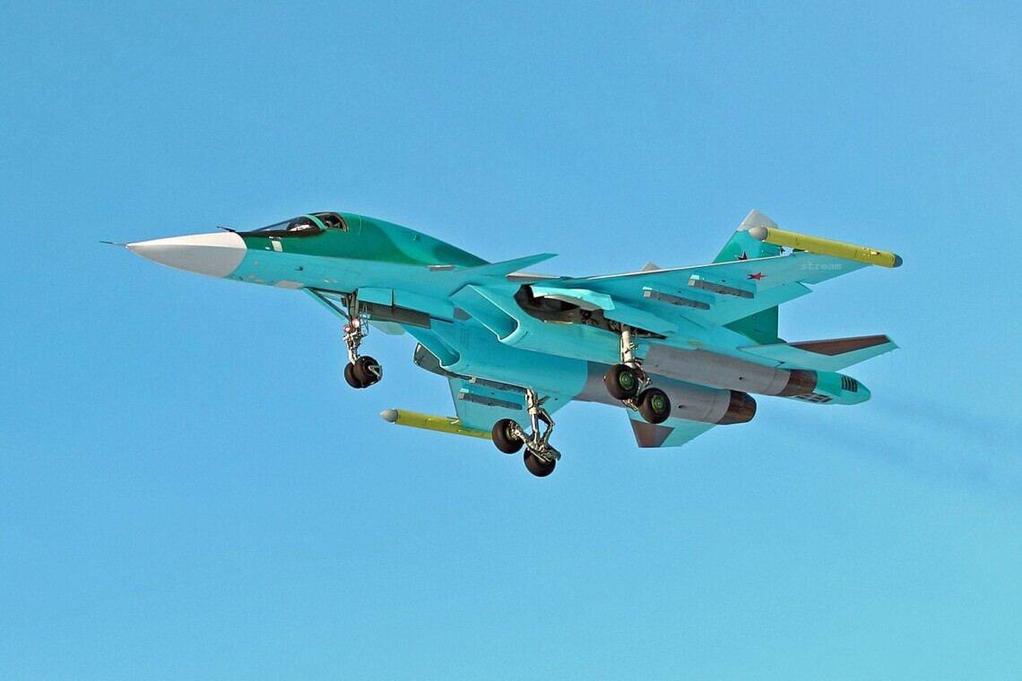 На Луганщині збито російський бомбардувальник Су-34