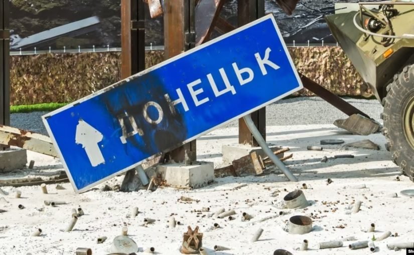 Сміття біля будинків, води немає, сплять у шубах: як живе окупований Донецьк ➤ Prozoro.net.ua