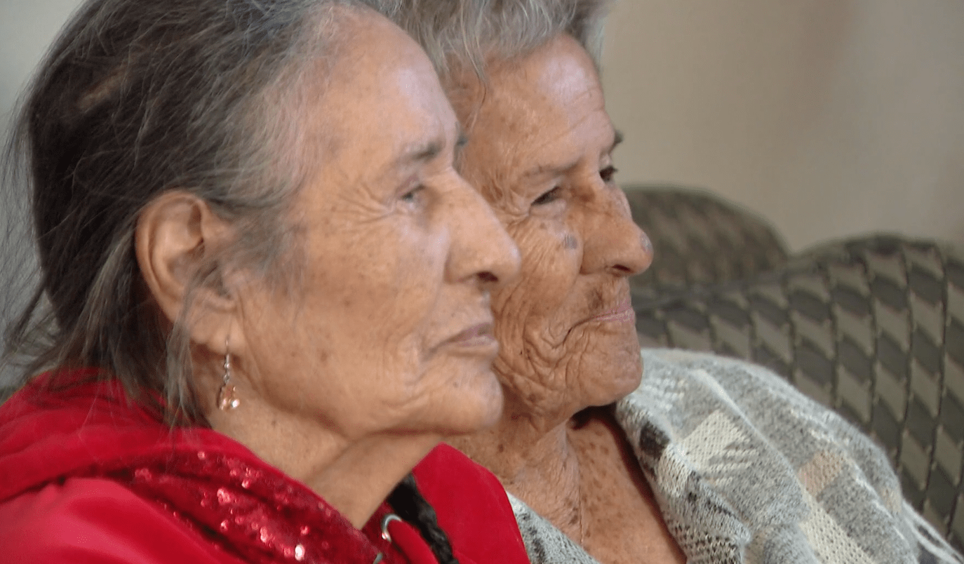 Близнючки возз’єдналася після 81 року розлуки: як їм вдалося зустрітися