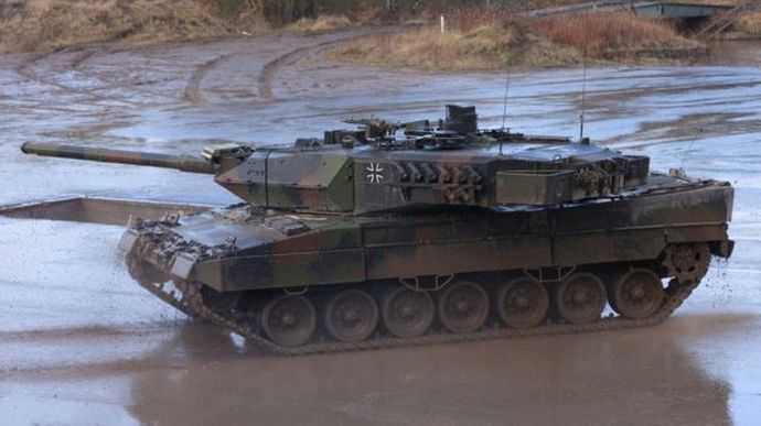 Іспанія передасть Україні нову партію танків Leopard