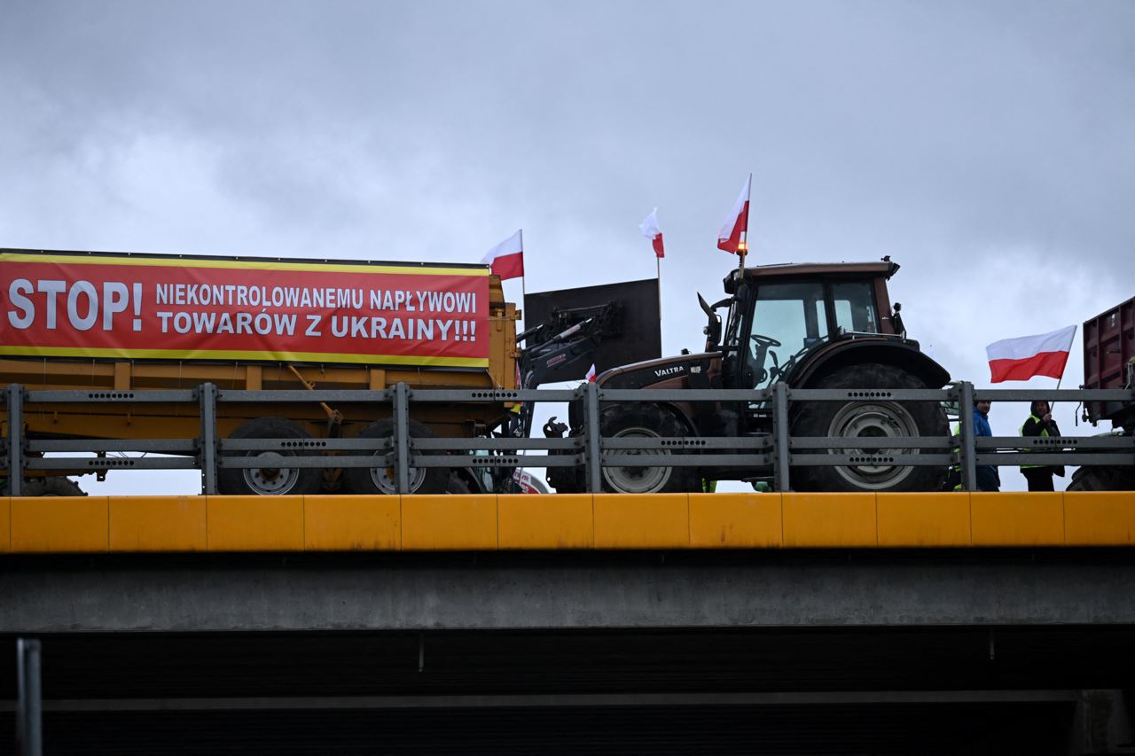 Туск втрачає контроль над протестами фермерів: чого чекати Україні  