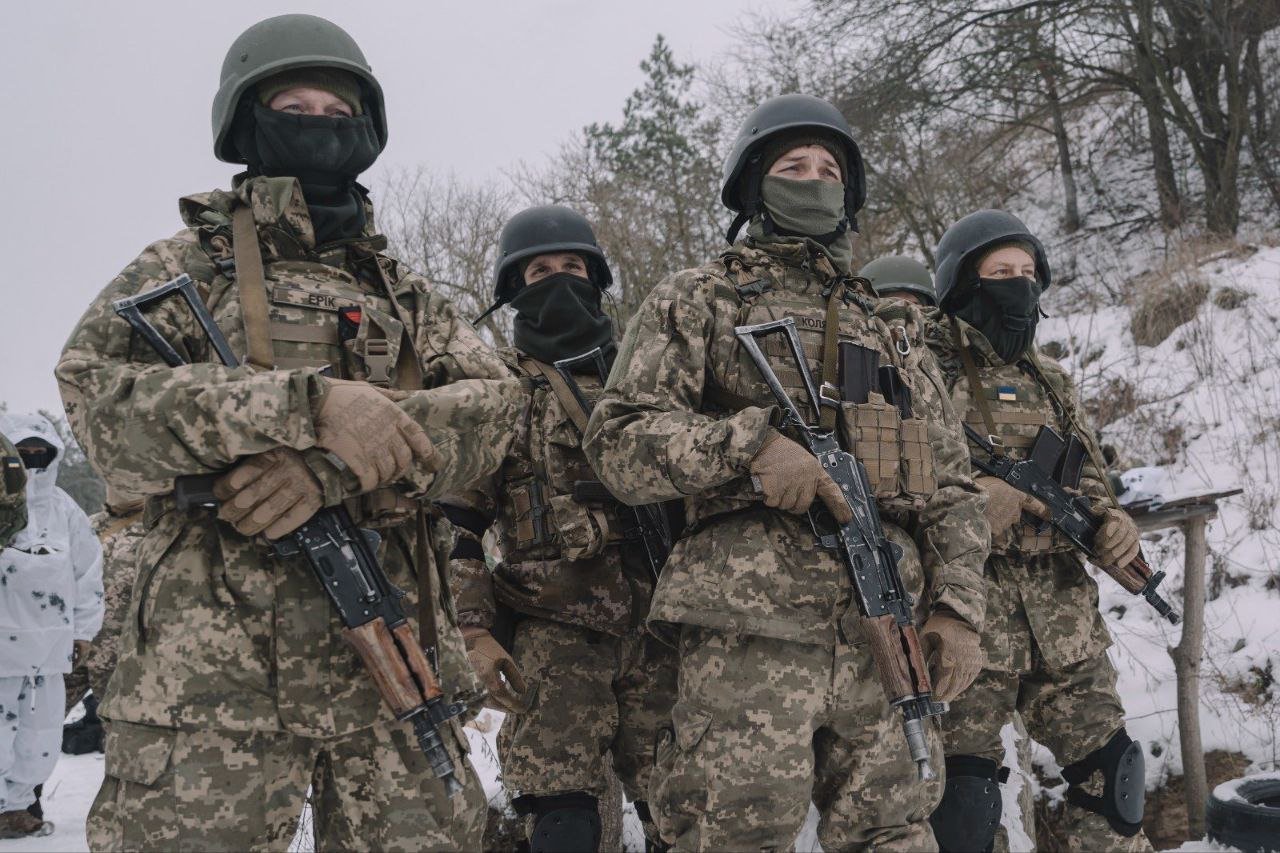 Добровольці розповіли про мародерство армії РФ у Бєлгородській області