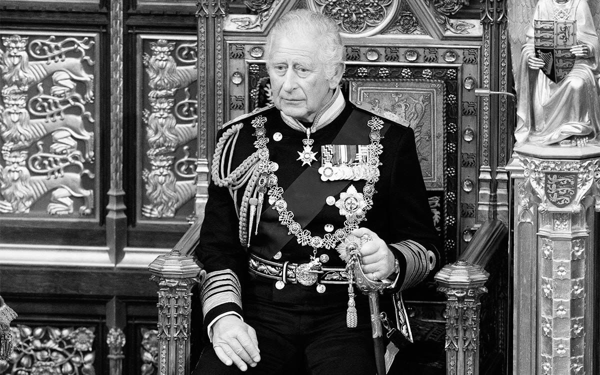 Хто розігнав інформацію по смерть короля Великої Британії Карла III 