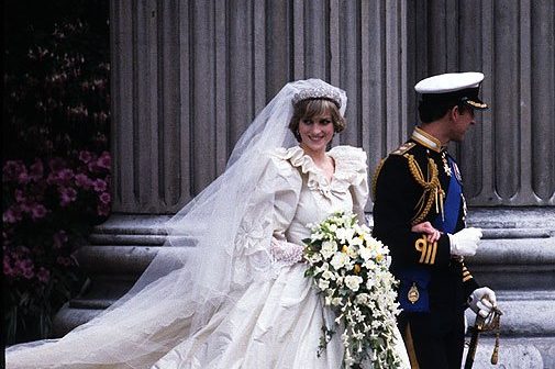 5 маловідомих фактів весілля принцеси Діани та принца Чарльза: фото