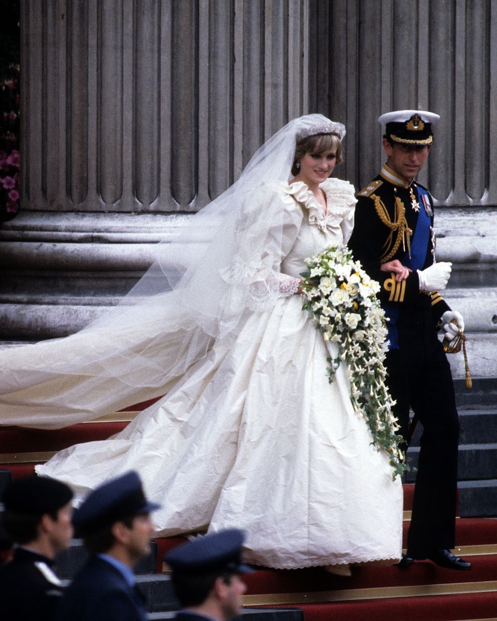 5 маловідомих фактів весілля принцеси Діани та принца Чарльза: фото