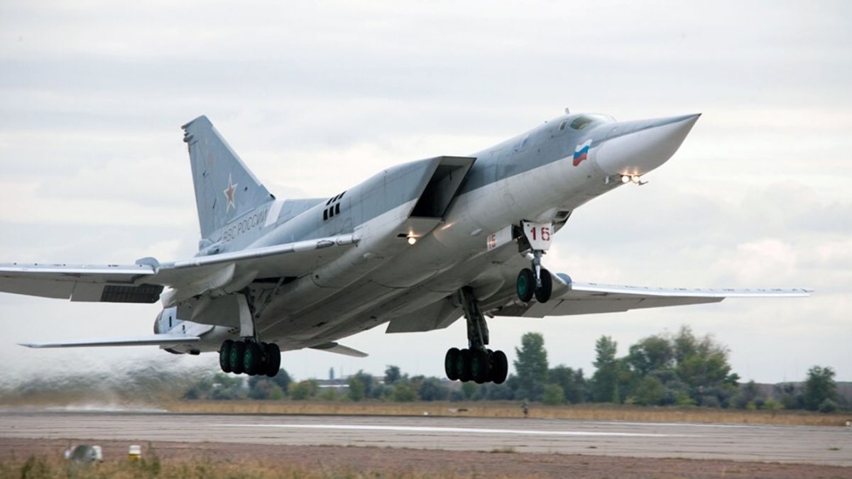 Буданов відкрив деталі збиття Ту-22М3, який атакував Україну 
