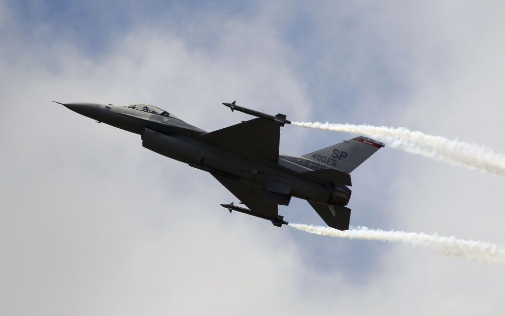 Американський генерал: українські пілоти на F-16 будуть одними з найкращих у світі ➤ Prozoro.net.ua