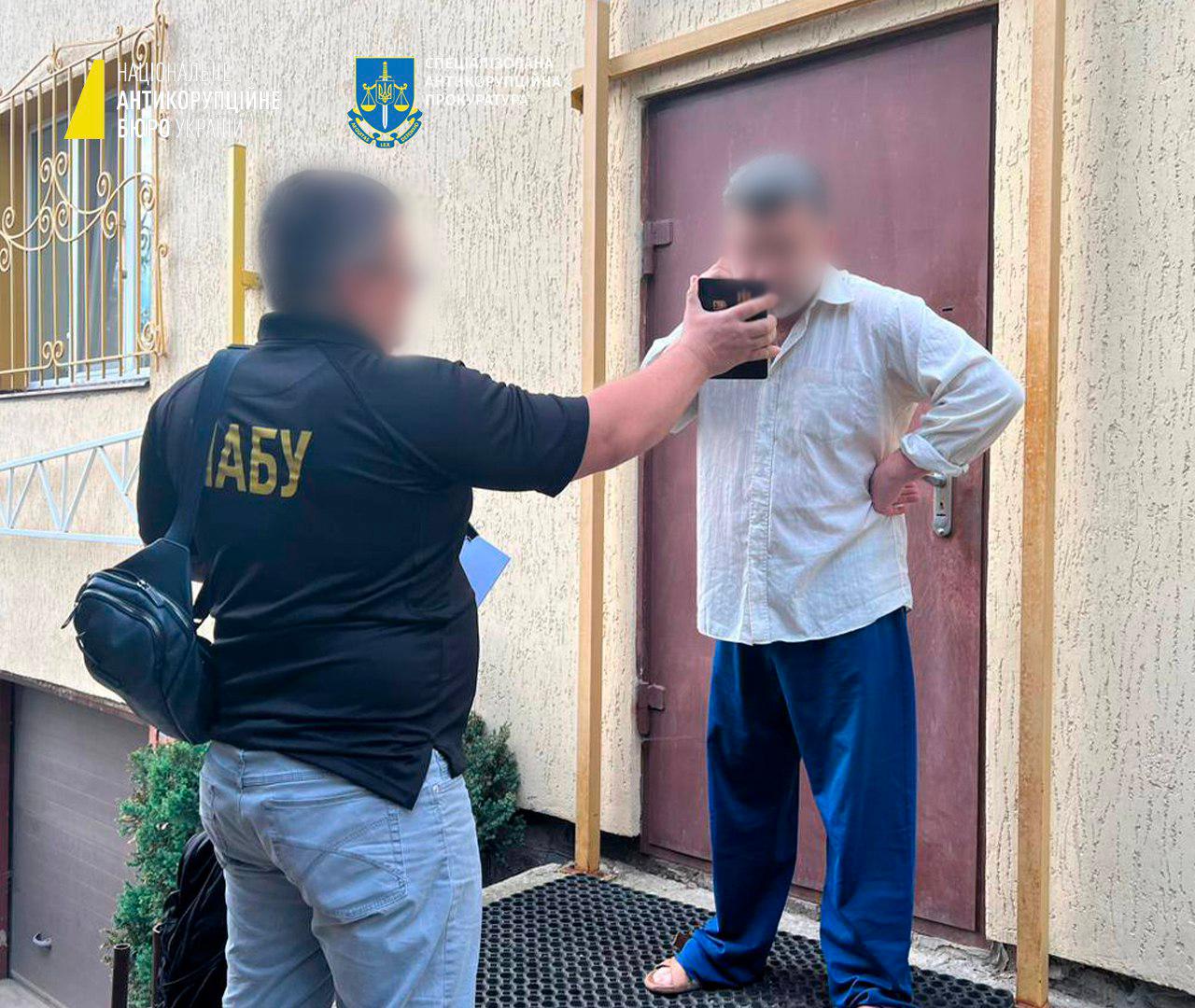 Продавали землю за безцінь: правоохоронці затримали мера Мукачева   ➤ Prozoro.net.ua