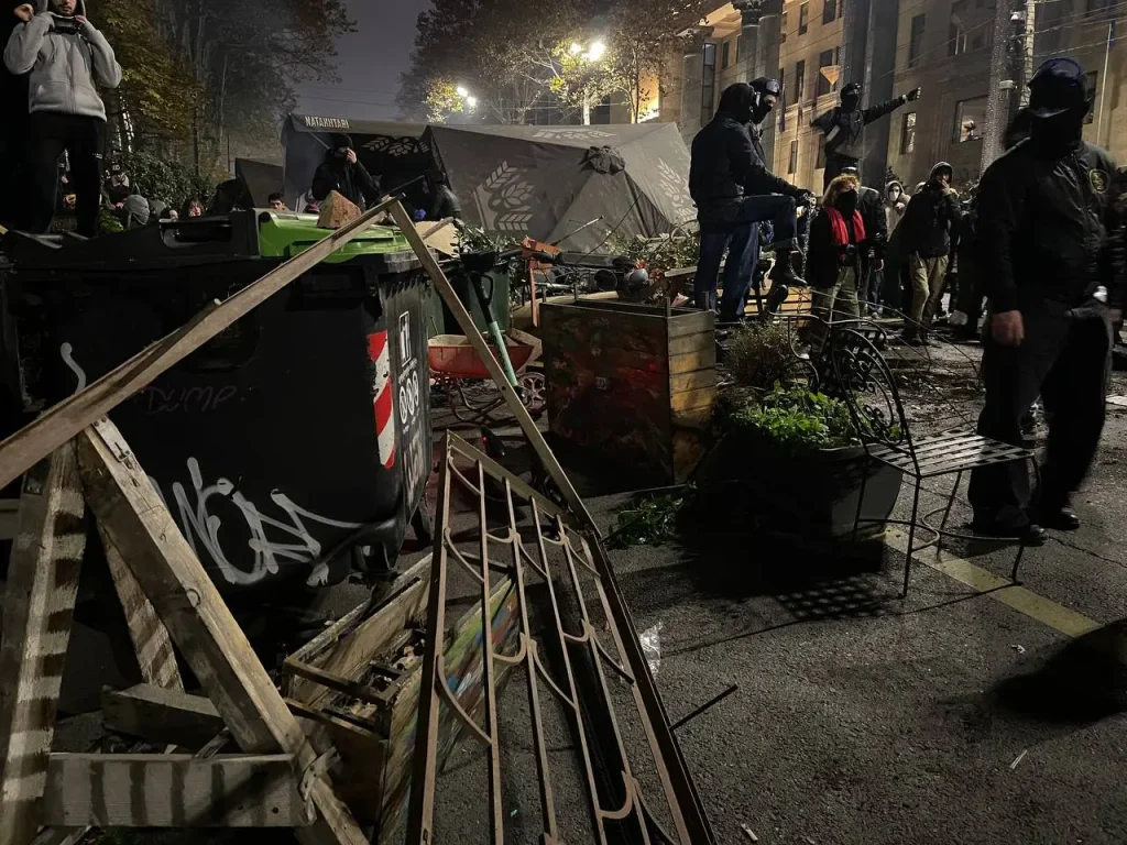 Литва,Латвія та Естонія пообіцяли санкції за придушення протестів у Грузії,Протести в Грузії