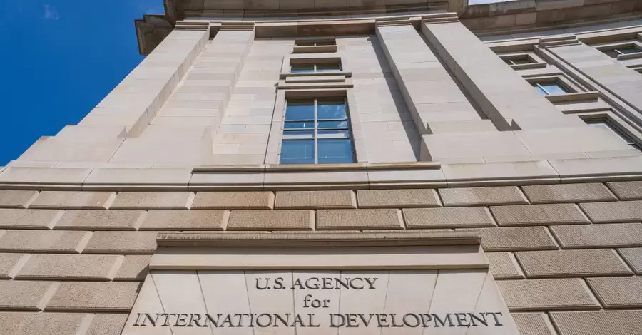 Офіс USAID призупинив усі проєкти в Україні: які причини  