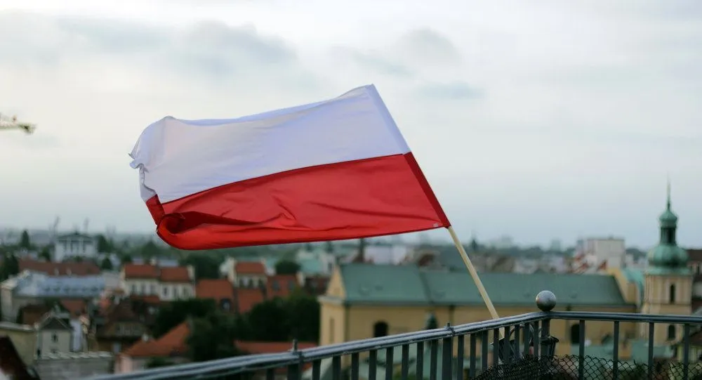 У Польщі відреагували на заяви про “закриття” неба для словацьких депутатів, які летіли до Москви