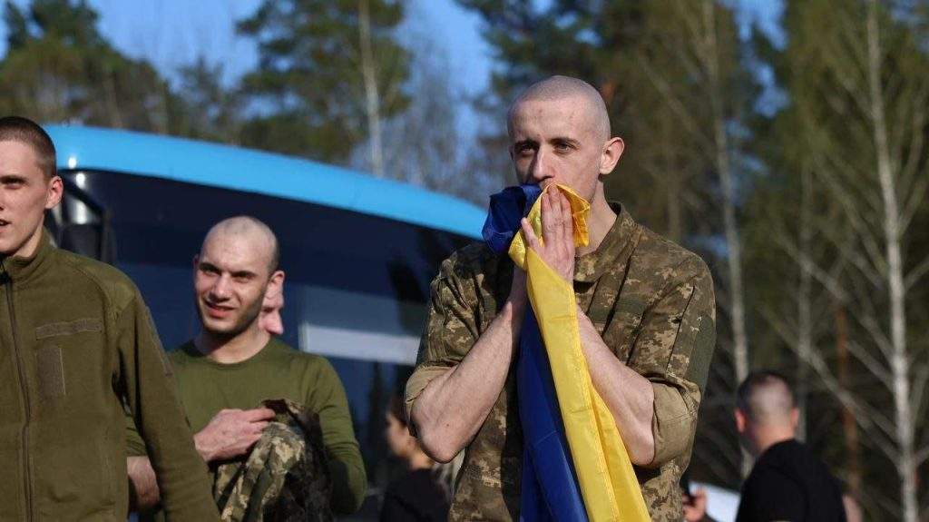 Найбільший обмін полоненими,Звільнені з полону 23 травня,Звільнені з полону 24 травня,Звільнені з полону 25 травня Найбільший обмін полоненими Деталі багатоетапного обміну