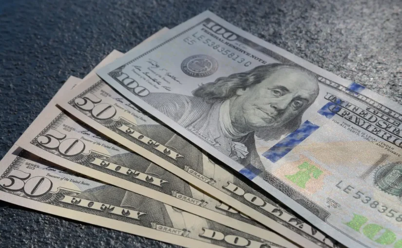 Курс валют в Україні: коли долар подешевшає та що буде через 100 днів ➤ Prozoro.net.ua