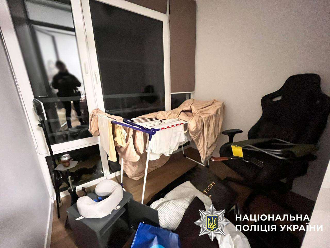 Поліція Києва знайшла блогерів, які хизувалися зброєю під час стриму