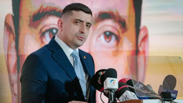 переможець першого туру,вибори в Румунії,Джордже Сіміон,Румунія,війна в Україні переможець першого туру Джордже Сіміон - вибори в Румунії