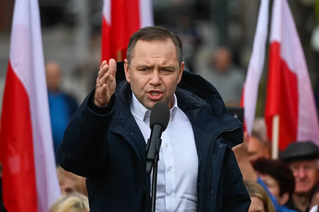 Вибори,Результати першого туру виборів у Польщі,Хто з кандидатів у президенти Польщі підтримує Україну,Тшасковський,Навроцький Вибори Кандидат у президенти Польщі Кароль Навроцький