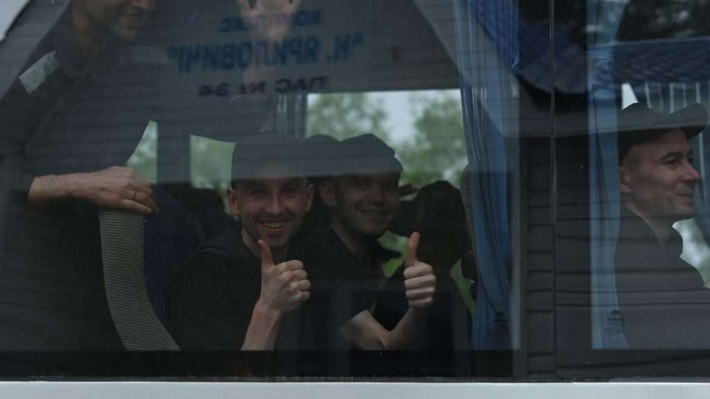 Третій етап обміну,Третій обмін за формулою 1000 на 1000,Хто повернувся додому,обмін полонених сьогодні список Третій етап обміну Хто повернувся додому