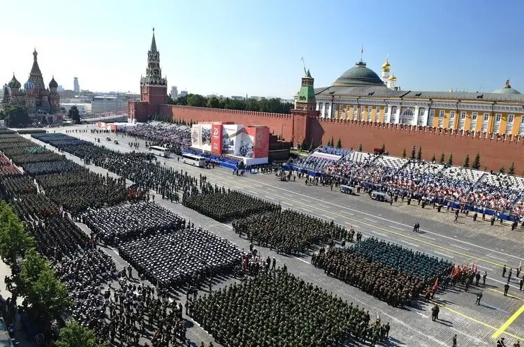 Москві,мобільний інтернет,Кремль,влада РФ Москві парад 9 травня в москві