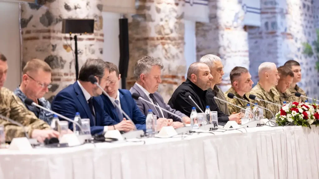 росія,переговори у стамбулі,туреччина,російська делегація росія переговори у стамбулі