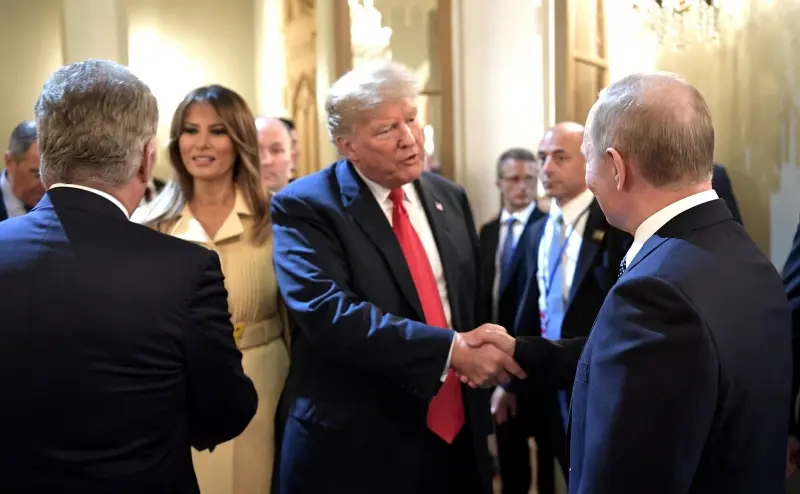 трамп,Телефонна розмова Трампа з Путіним,мирні переговори трамп Намір вийти з мирного процесу