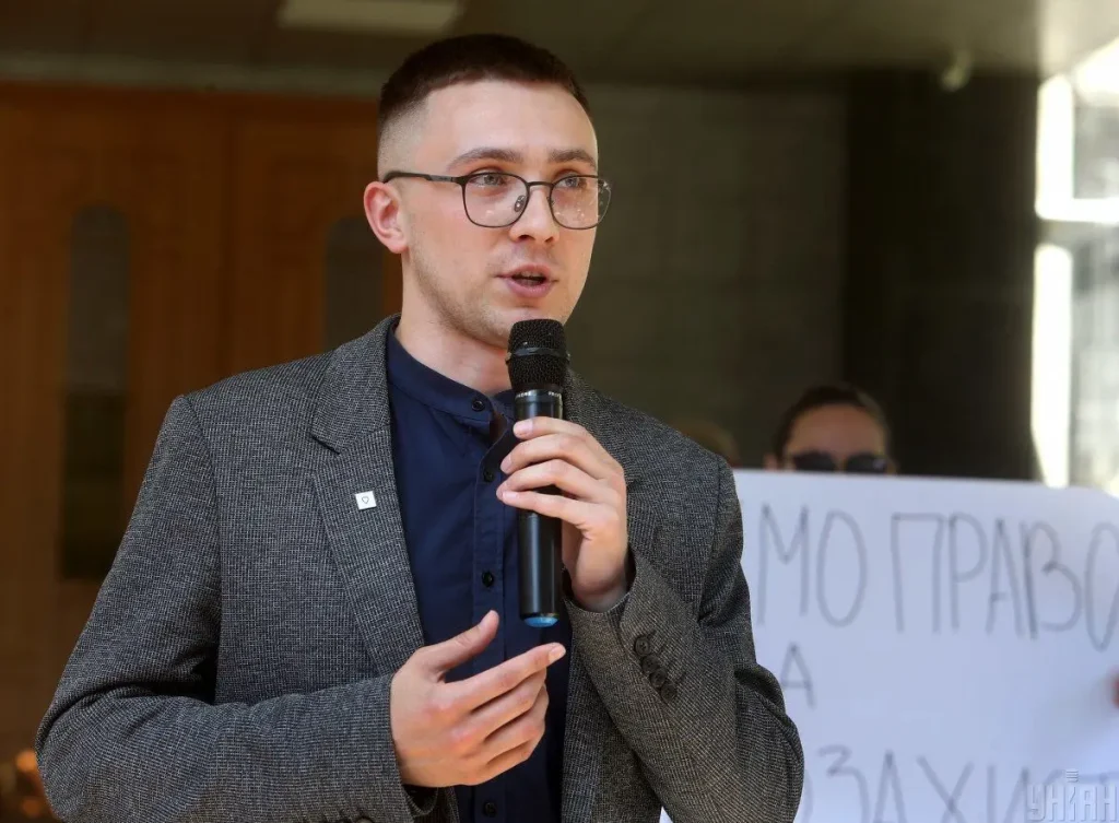 Стерненка поранено,Напад на Стерненка,Хто такий Сергій Стерненко,сергій стерненко Стерненка поранено Напад на Стерненка