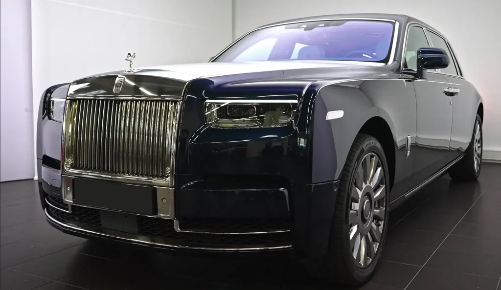 Українка,Ворожка з Rolls-Royce,Олена Силенко,Хто така Олена Силенко Українка Ворожка з Rolls-Royce