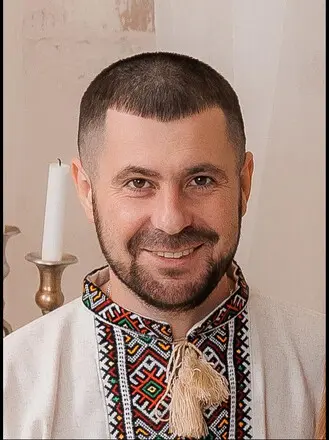 Український футболіст,Іван Ципердюк,Іван Ципердюк: від футбольного поля до захисту України Український футболіст Іван Ципердюк: від футбольного поля до захисту України