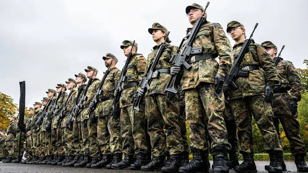Німеччина планує повернути призов до армії 