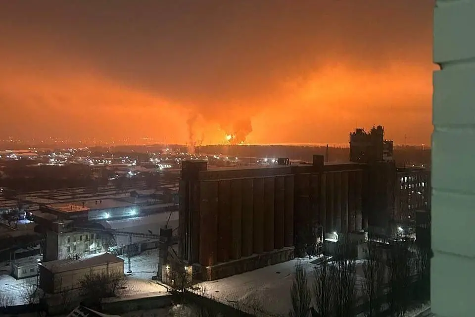 Безпілотники атакували НПЗ в російському Орлі: які наслідки ➤ Prozoro.net.ua