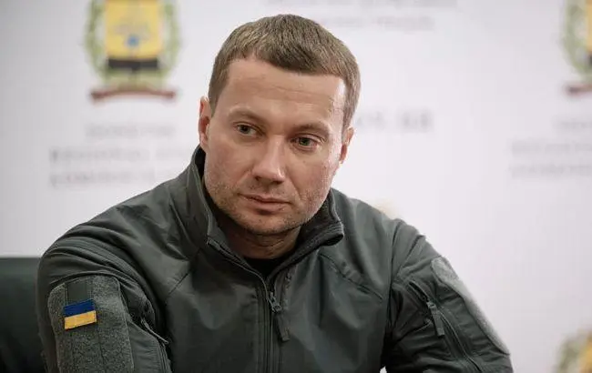 Топчиновник накупив купу квартир і люксовий автомобіль: відомо ім’я