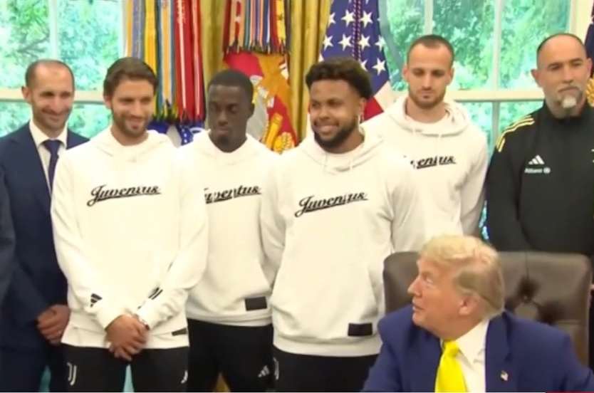 Трамп,Дональд Трамп і представники Ювентуса,Меми про Трампа і футболістів Ювентуса,Ювентус Трамп Дональд Трамп і представники Ювентуса