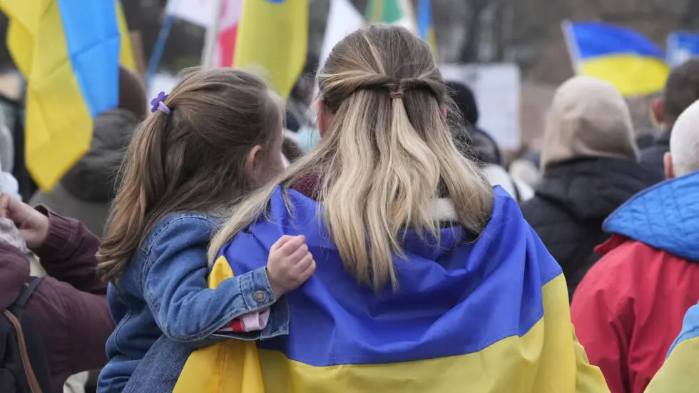 Скільки українців готові терпіти війну: свіже опитування КМІС ➤ Prozoro.net.ua
