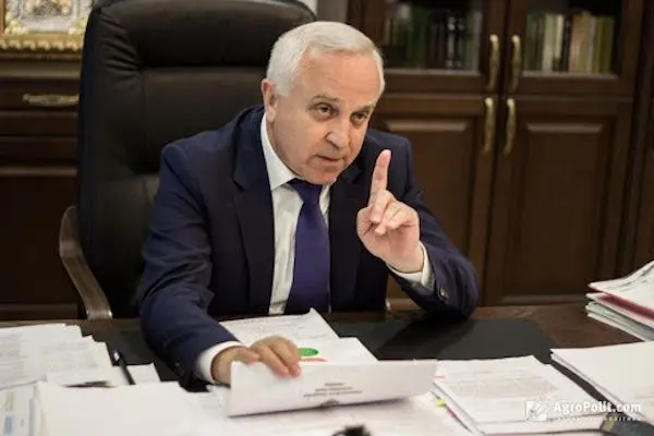 Аграрний академік із держземлею став одним із найзаможніших українців