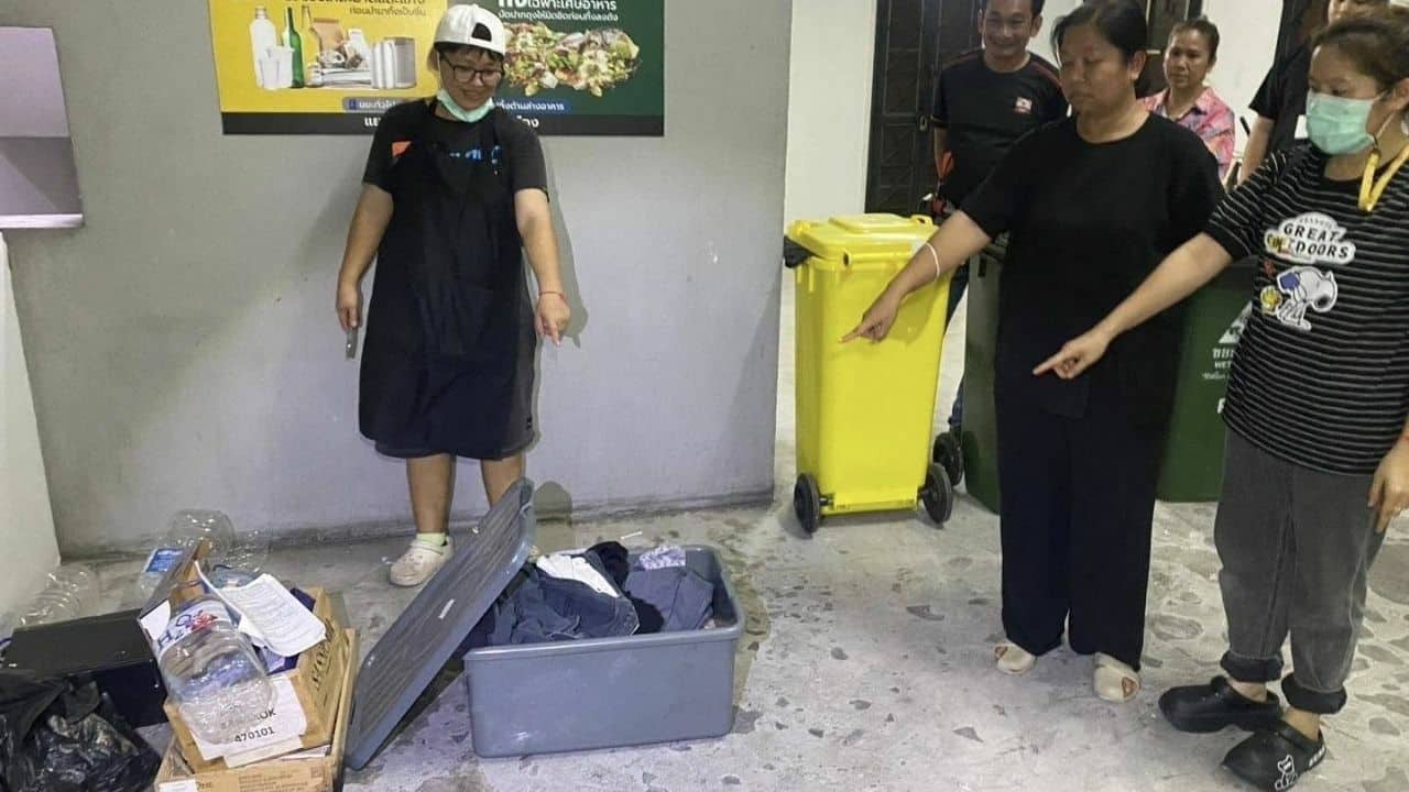 Жінка знайшла біля смітника коробку з мільйонами