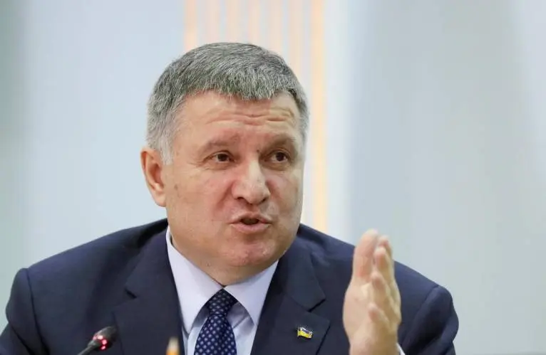 Заробляла більше за чоловіка, але залишалась у тіні: що відомо про дружину Арсена Авакова ➤ Главное.net