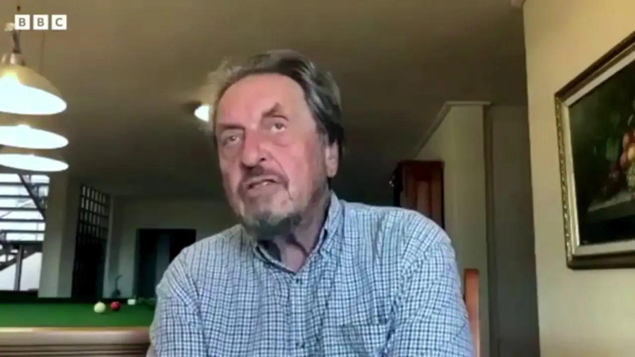 Батько Ілона Маска хоче відвідати окуповані території України 
