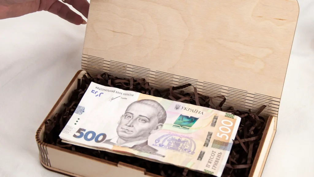 гроші,банкноти,підробка грошей,національний банк україни гроші скільки грошей дарувати