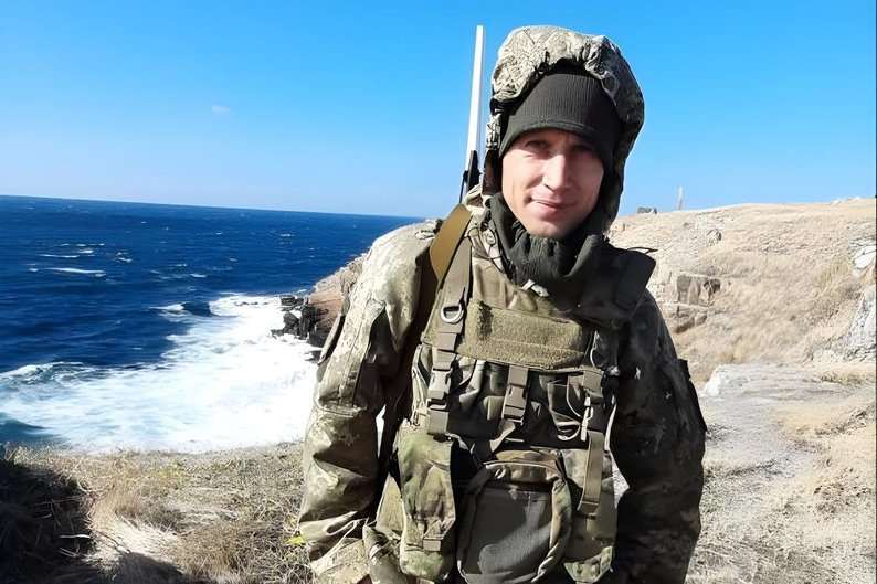 Останній захисник Зміїного,Віталій Гиренко,Героїчна оборона Зміїного,Дружина про повернення Гиренка Останній захисник Зміїного Дружина про повернення Гиренка