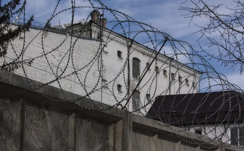 У Росії горіла найсуворіша колонія “Білий лебідь”: в’язні – серійні вбивці, терористи та мафіозі (відео, фото) ➤ Prozoro.net.ua