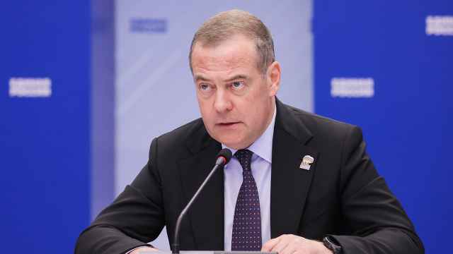 Трамп відреагував на погрози Медведєва