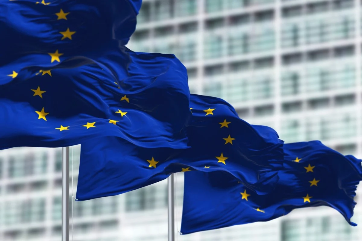 Євросоюз вперше покарав китайські банки за допомогу Росії  