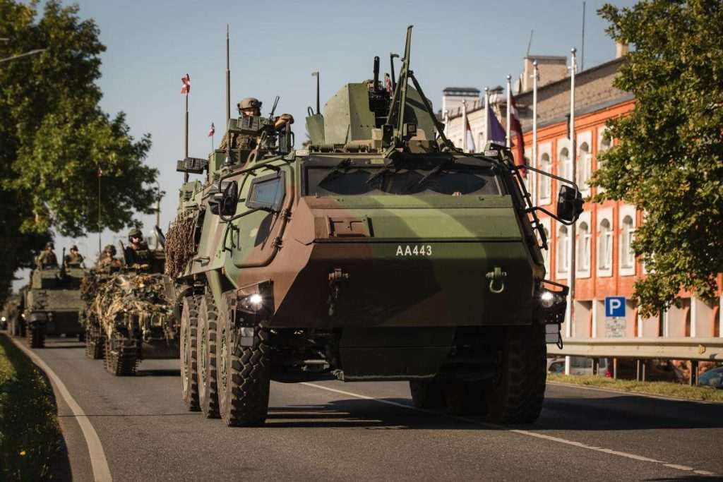 передала Україні зброю,Бронетранспортер Patria,Міністерство оборони Латвії передала Україні зброю Бронетранспортер Patria