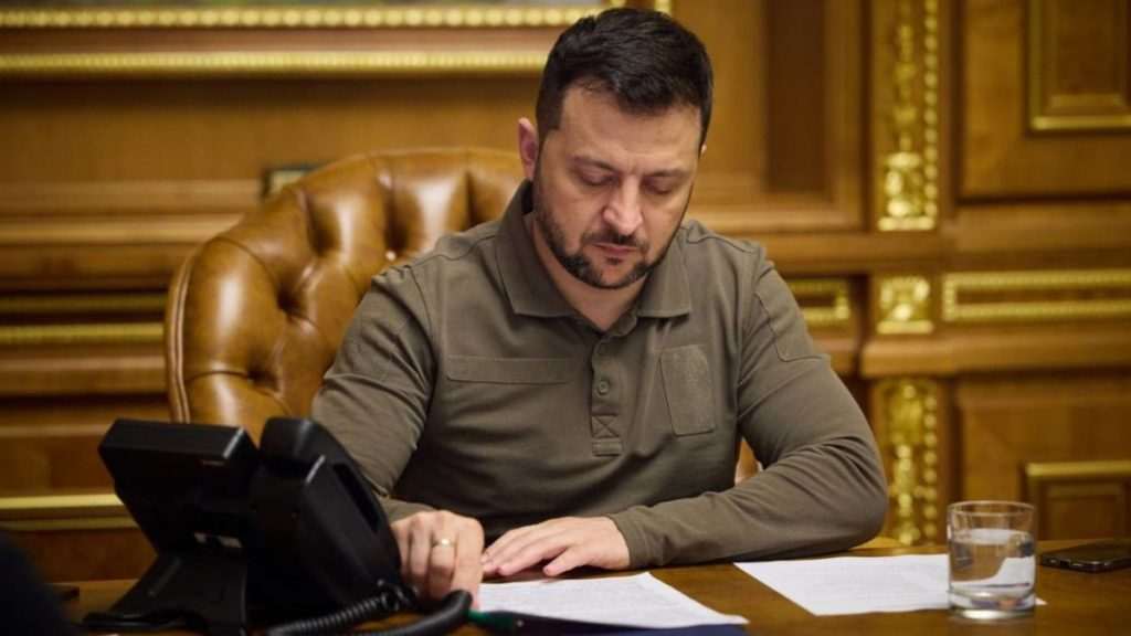 Зеленський,Зеленський про закон 12414,Проблема закону про НАБУ і САП Зеленський Зеленський про закон 12414