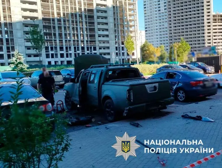 Вибух авто в Києві 18 серпня