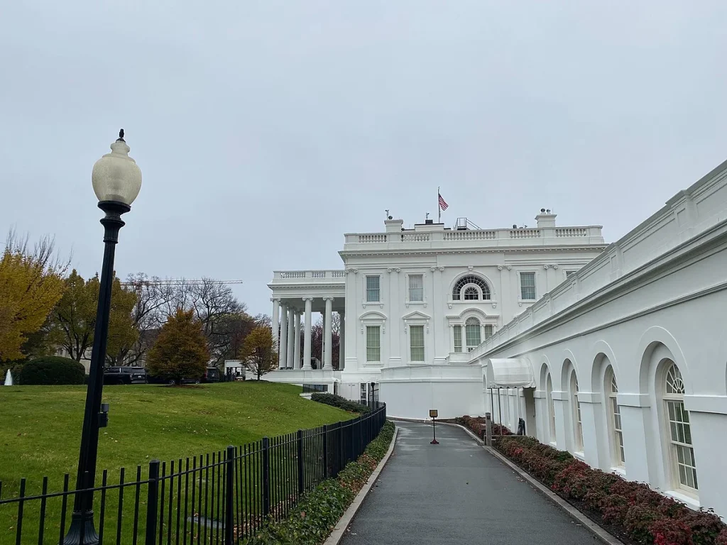 Трамп,Меланія Трамп,Білий дім Трамп Трамп,Меланія Трамп,Білий дім Трамп,Меланія Трамп,Білий дім